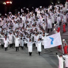 Las dos Coreas desfilaron juntas en la ceremonia inaugural de los Juegos de Invierno. /