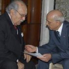 El presidente interino, Mebaza, mantuvo un encuentro con el primer ministro, Ghanuchi.