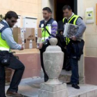 La policía registró la sede del partido en Palma.