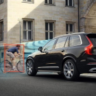 El Volvo CX90 que usará Uber, en acción.