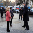 El rey con las ministras de Economía y Exteriores, ayer. FERNANDO ALVARADO