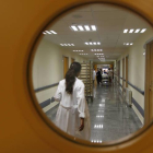 IU denuncia la escasez preocupante de personal de enfermería en el Hospital de León