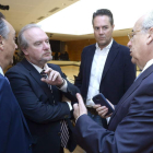 Encabo, ayer, con los procuradores socialistas.