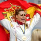 Lidia Valentín levanta la bandera de España en el podio de los pasados campeonatos de Europa