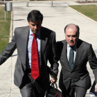 Manuel Valle y Tomás Villanueva, ayer, en el Parque Tecnológico de Boecillo.