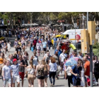 Turistas en la Rambla de Barcelona.