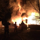 En el Carbosillo ardieron dos contenedores, cuyo fuego pudo ser controlado por Protección Civil.