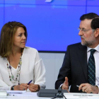 El presidente del Gobierno, Mariano Rajoy, se ha reunido con los dirigentes regionales del PP en la sede del partido en la calle Génova de Madrid