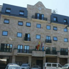 Imagen del exterior del Ayuntamiento de Bembibre.