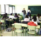 Alumnos en el interior de un aula, en una imagen de archivo.