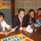 Celi Gómez, Pablo González Peyuca, Inmaculada Arce y Rubén Río, durante la rueda de prensa de ayer