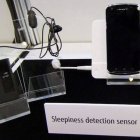 Aparato desarrollado por Fujitsu que, conectado a un 'smartphone', alerta a los conductores que se duerman al volante.