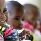 Niños huérfanos infectados con el virus en África