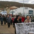 Los manifestantes se concentraron ante el consultorio médico