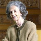 La reina Fabiola posa en el Palacio Real en Bruselas
