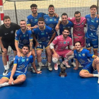 Equipo del Villaquilambre Futsal que se alzó con el trofeo Villa de Mieres. DL