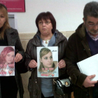 La madre de Sara González y los padres de Ana Isabel Buiza, el día del juicio.