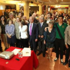 La lista del Mass en Ponferrada, antes del encuentro.