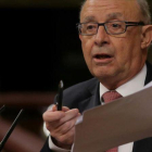 El ministro Montoro durante el debate de los Presupuestos del Estado.