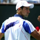 Novak Djokovic, que se clasificó ayer para la final en Miami, celebra su triunfo frente a Fish.