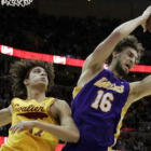 Gasol demuestra jornada a jornada que en los Lakers en una pieza vital e insustituible.