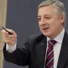 El ministro de Fomento en funciones y portavoz del Gobierno, José Blanco, tras la reunión del Consejo de Ministros.