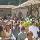 Procesión con la imagen de la Virgen del Buen Suceso en La Pola de Gordón.