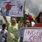 Manifestación contra la creación del carnet de la patria y otras medidas económicas impulsadas por Maduro, el pasado viernes, en Caracas.