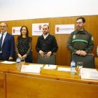 Enrique Rey, Vicente Rodríguez, Flor Álvarez, Pedro Bécares, Jesús Valero y la profesora del Área de Ecología de la Escuela de Ingeniería Agraria y Forestal de la ULE.
