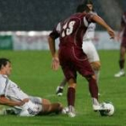 El Manchester facilitó la salida de Van Nistelrooy, a la izquierda, por no aceptar ser suplente