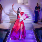 La leonesa Andrea Martínez, la noche del sábado tras coronarse Miss Universo España en Tenerife. DL