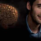 Imagen de Jason Silva, quien presentará este nuevo programa de National Geographic.