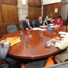 Reunión de la comisión del Mundial en 2013 con López Cerrón. DE LA MATA