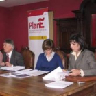 El subdelegado, Francisco Álvarez, en la presentación del nuevo plan E en Cistierna.