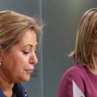 Rosa Valdeón y Alicia García, ayer, tras el Consejo. efe