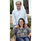 Resurrección Galera Navarro y su marido Johanes Romes.