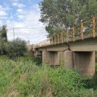 La Diputación ejecutó obras de urgencia en el puente en 1982. DL
