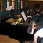 El auditorio del conservatorio durante una actividad musical