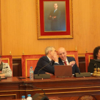 El Pleno aprobó el remanente de tesorería del Ayuntamiento de León de 2022. J. NOTARIO