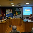 Imagen de la asamblea de Poeda celebrada ayer. MEDINA
