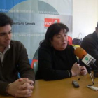 Diego Moreno, Ana Luisa Durán e Ibán García del Blanco, ayer, en Villablino.