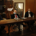 Joaquín Alegre, José María Merino y Pablo González, durante la presentación. FERNANDO OTERO
