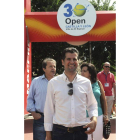 Tudanca, ayer, en su visita al Open de Tenis en El Espinar.