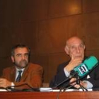 Palazuelo y Conrado Blanco durante la presentación de su libro