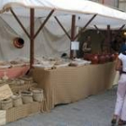 El mercado astur romano volverá a la plaza de Santocildes, como en esta imagen del año 2004
