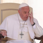 El papa Francisco preside la audiencia general de los miércoles en la plaza de San Pedro del Vaticano.
