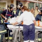 Foto de archivo de un trabajador de la construcción tras sufrir un accidente laboral