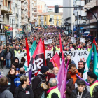 Manifestación, ayer, por las calles de Vitoria.