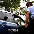 Un agente de los Mossos.