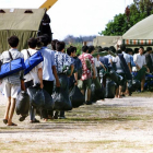 Inmigrantes demandantes de asilo enviados por Australia a Nauru en el 2001.